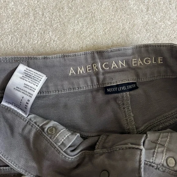 American Eagle Dark Gray Jean Shorts - Picture 3 of 3